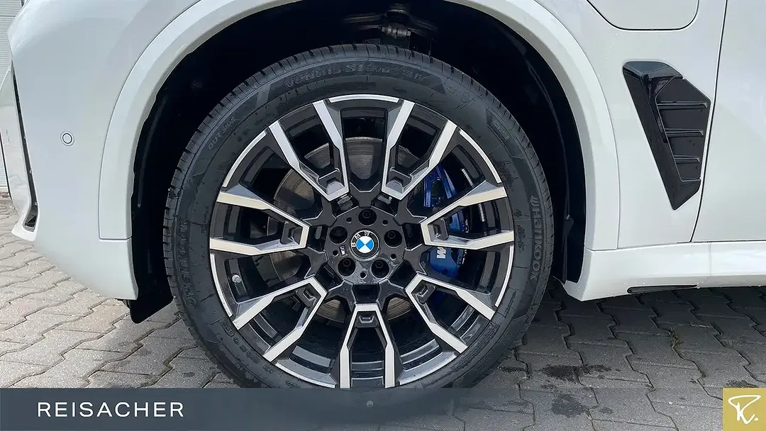 BMW X5 - Thumbnail 3
