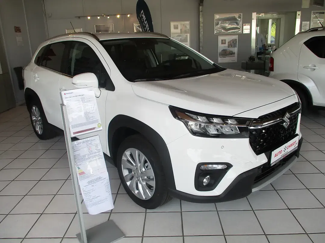 Suzuki S-Cross - Thumbnail 7