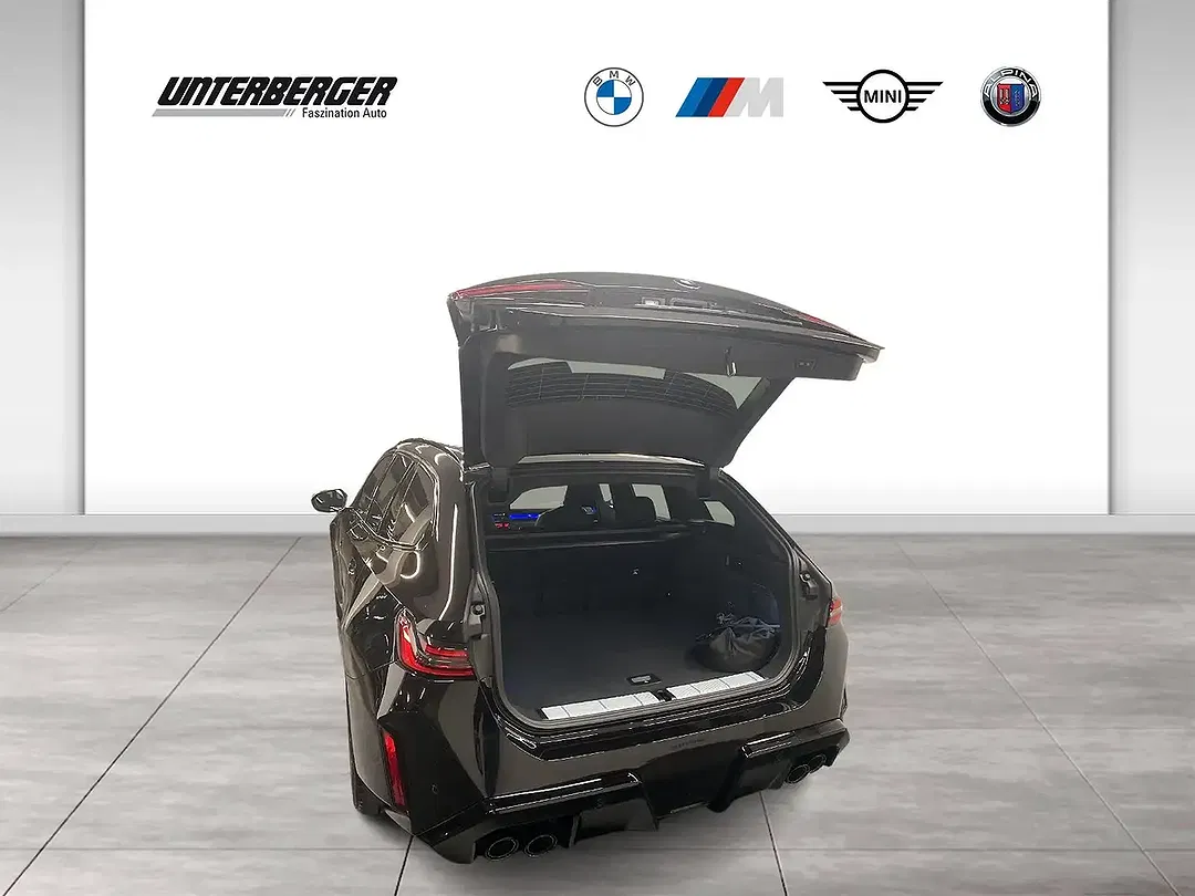 BMW M5 - Thumbnail 12