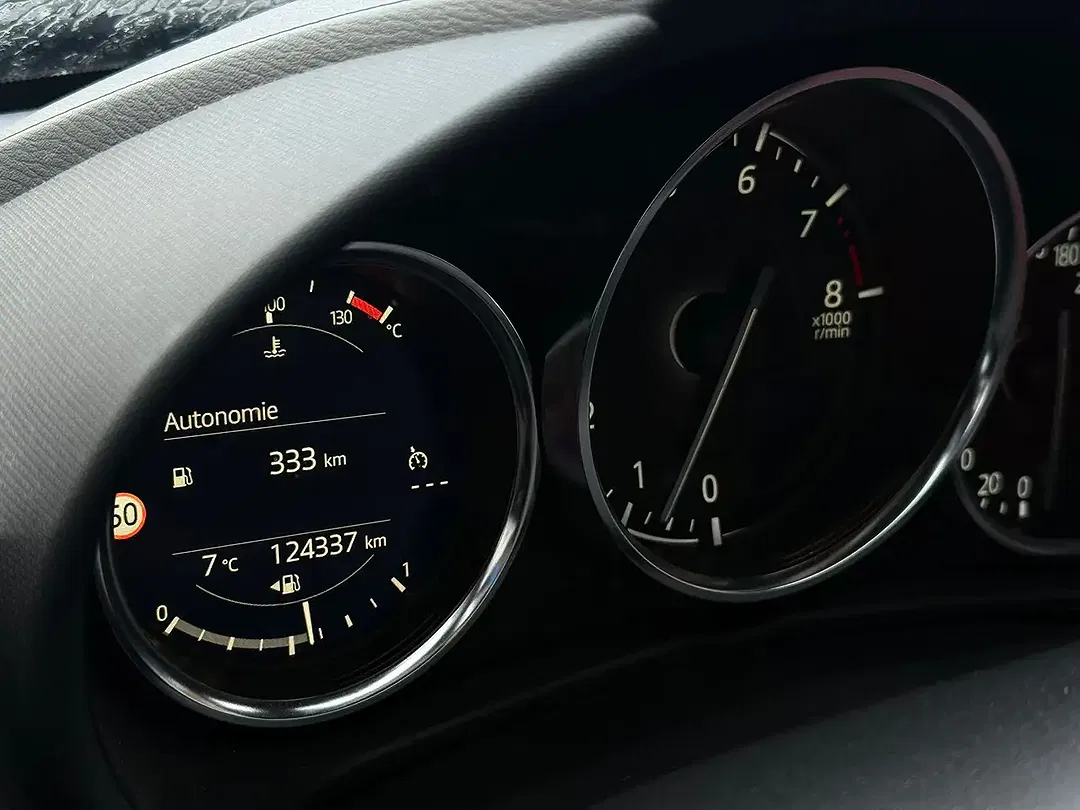 Mazda MX-5 - Thumbnail 13