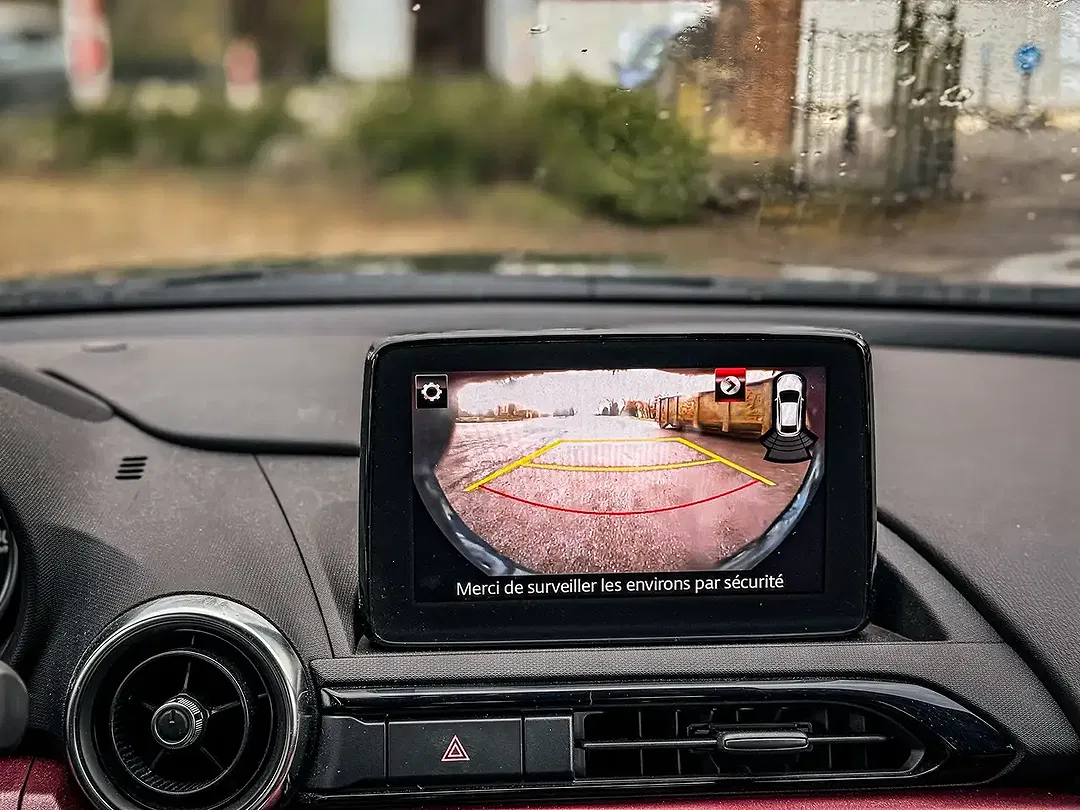 Mazda MX-5 - Thumbnail 9