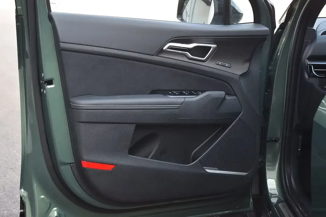 Kia Sportage - Thumbnail 5