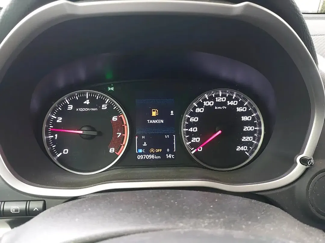 Mitsubishi Eclipse Cross - Thumbnail 11
