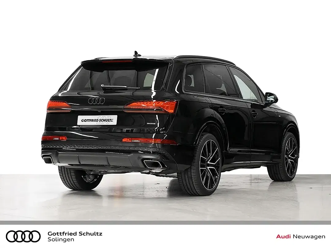 Audi Q7 - Thumbnail 3