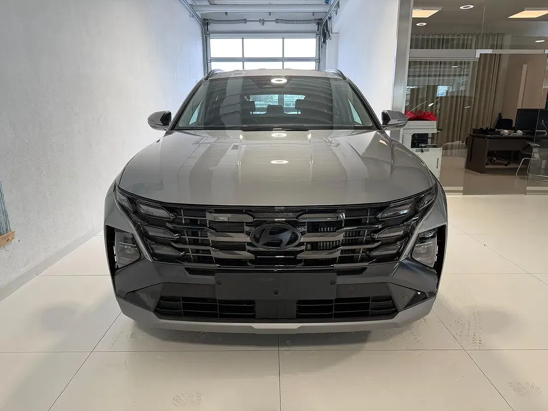 Hyundai TUCSON - Thumbnail 2