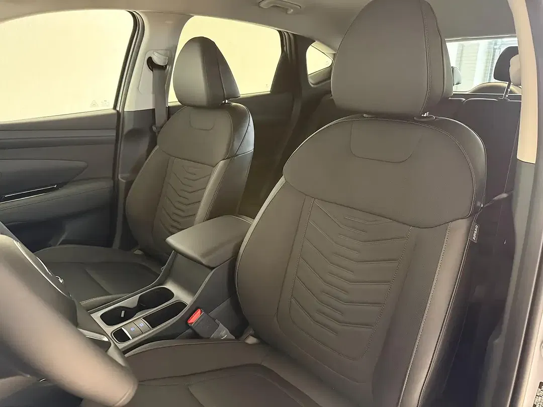 Hyundai TUCSON - Thumbnail 9
