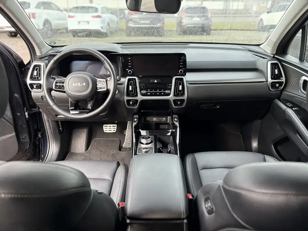 Kia Sorento - Thumbnail 12