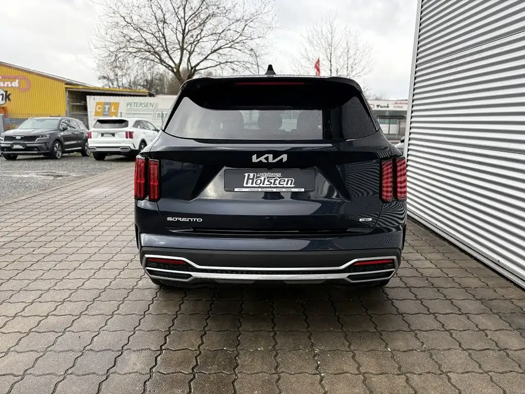 Kia Sorento - Thumbnail 5