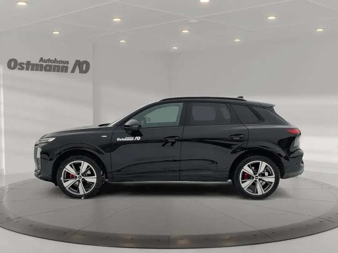 Audi Q3 - Thumbnail 2