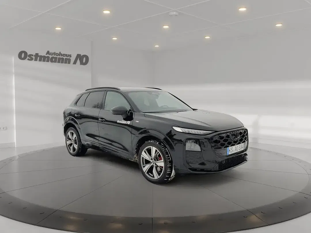 Audi Q3 - Thumbnail 5