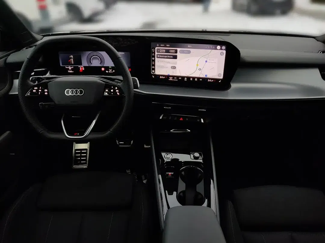 Audi Q3 - Thumbnail 9