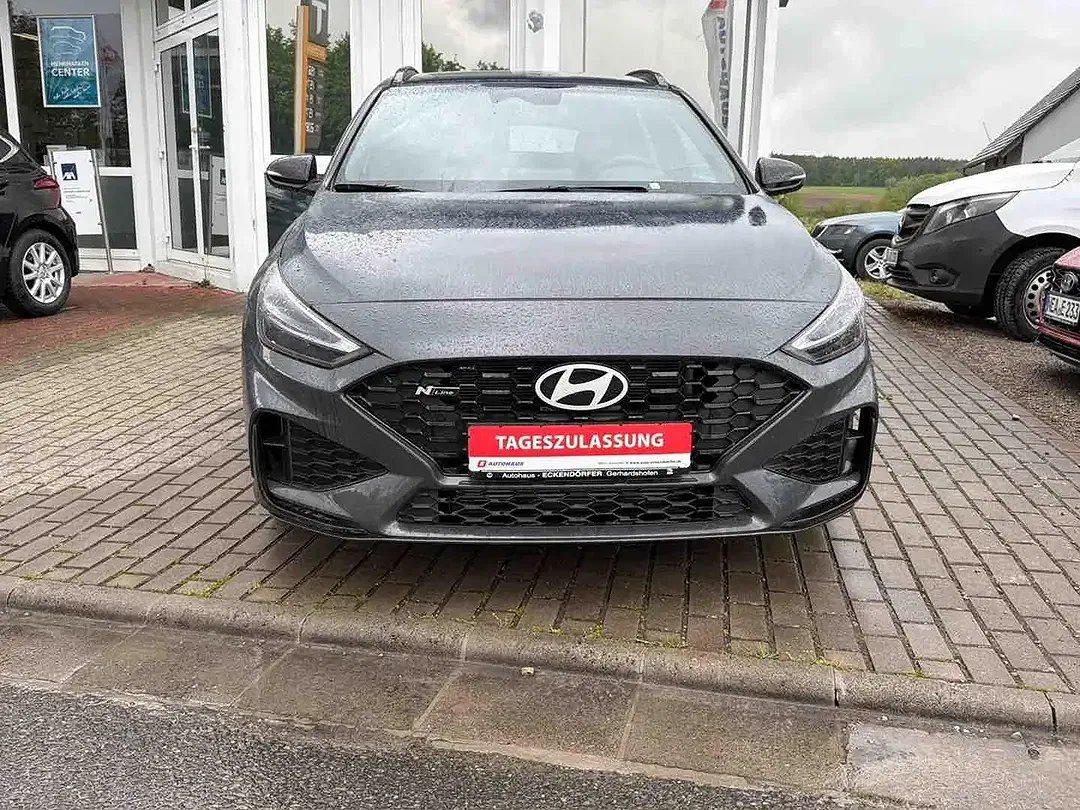 Hyundai i30 - Thumbnail 2