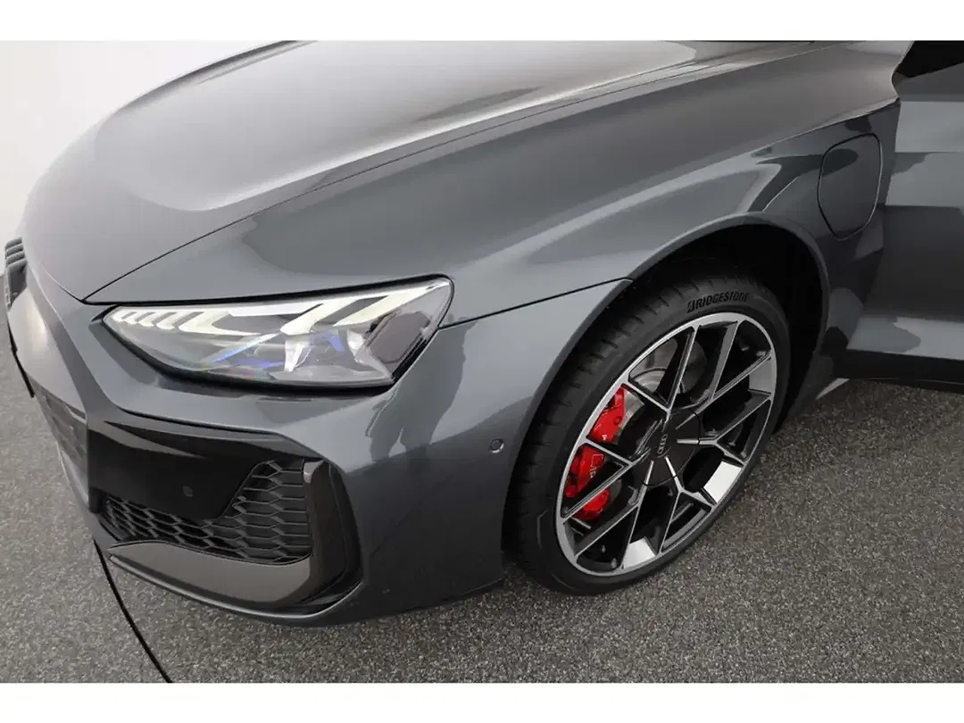 Audi e-tron - Thumbnail 10