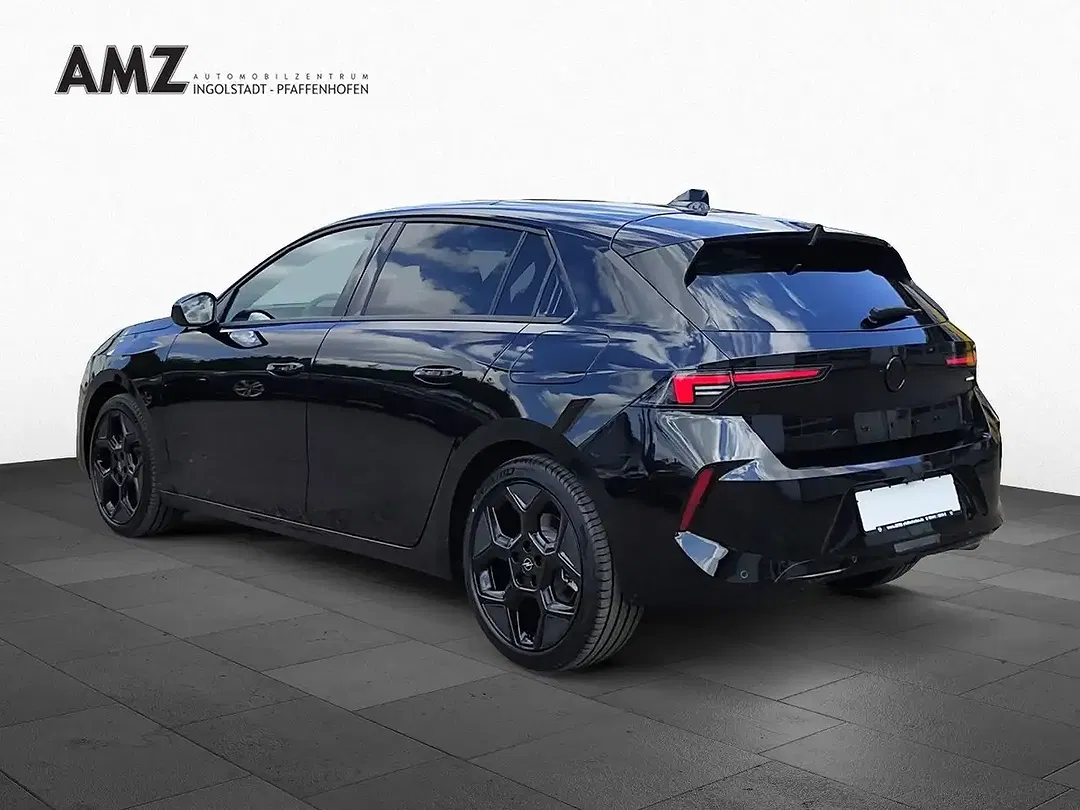 Opel Astra - Thumbnail 4