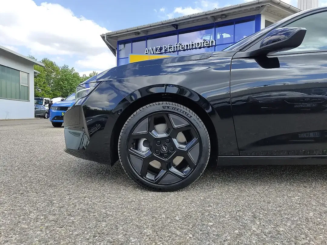 Opel Astra - Thumbnail 6