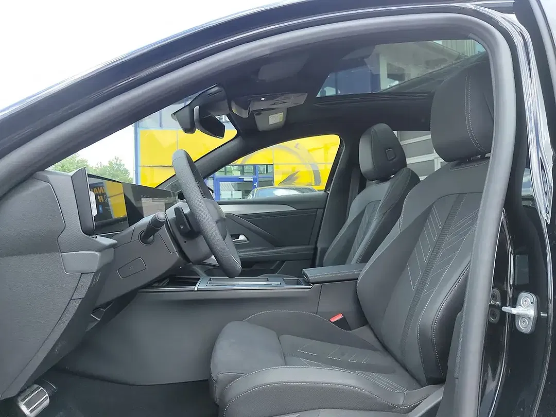 Opel Astra - Thumbnail 7