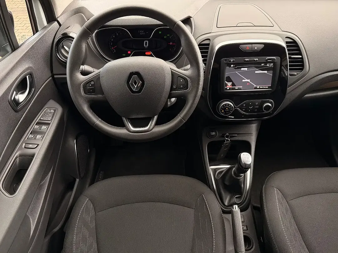 Renault Captur - Thumbnail 13