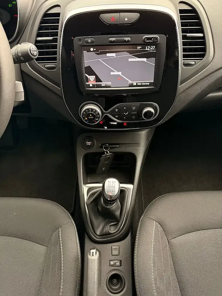 Renault Captur - Thumbnail 15