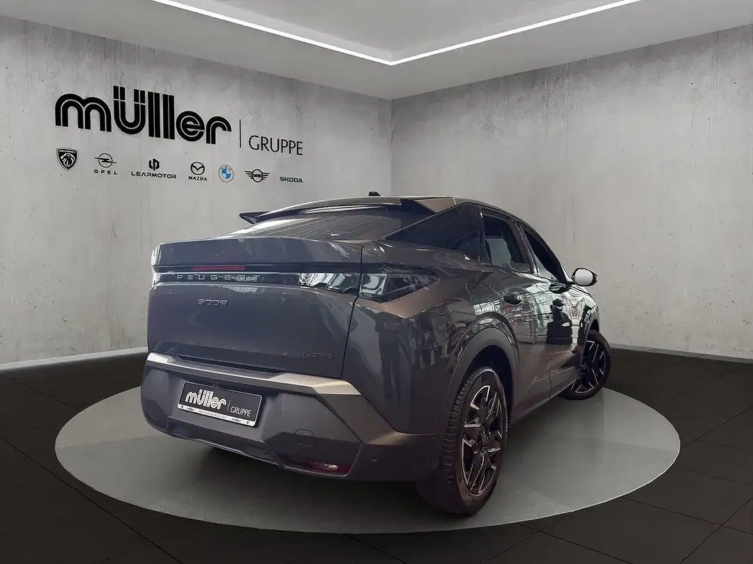 Peugeot 3008 - Thumbnail 2