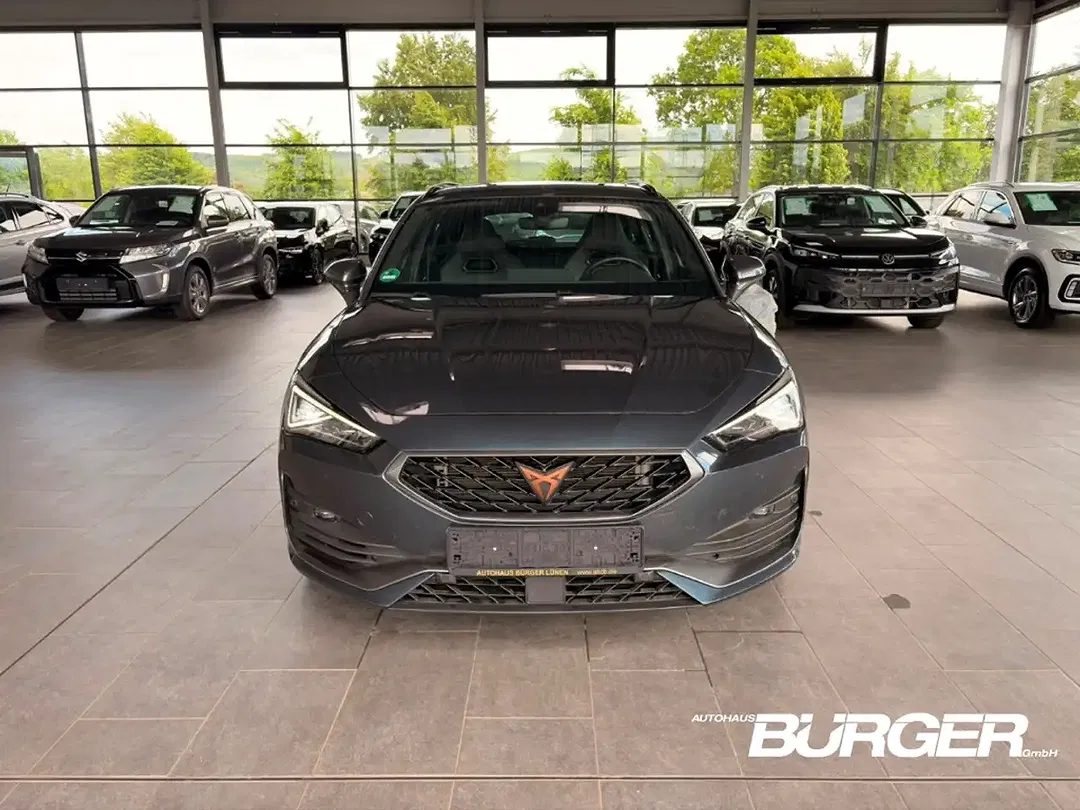 CUPRA Leon - Thumbnail 2