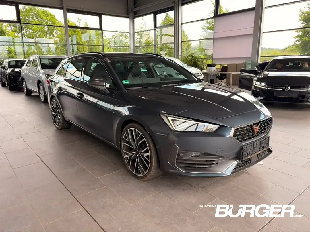 CUPRA Leon - Thumbnail 3