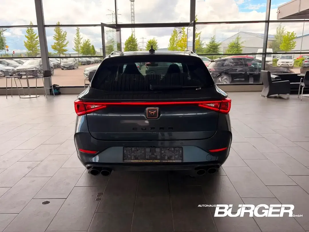 CUPRA Leon - Thumbnail 5