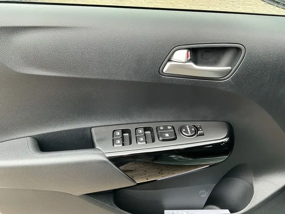 Kia Picanto - Thumbnail 14