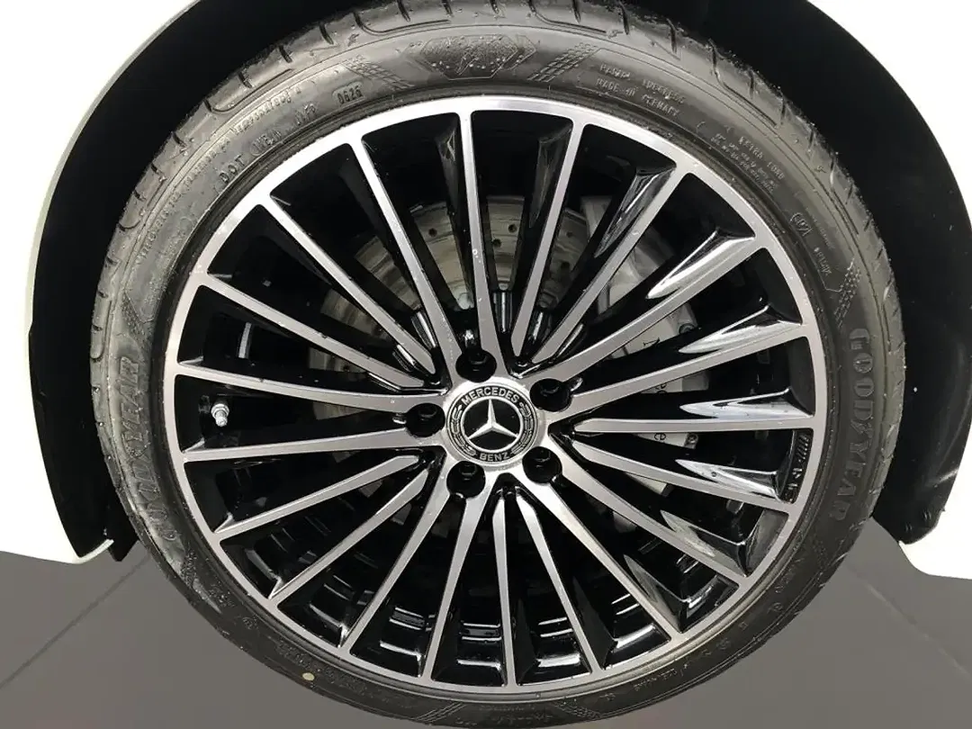 Mercedes-Benz C 200 - Thumbnail 8
