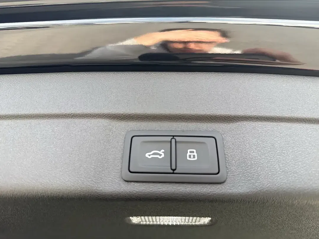 Audi A6 - Thumbnail 14