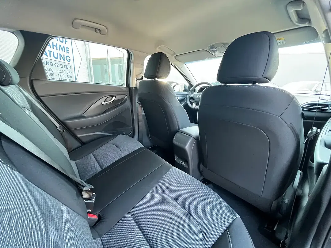 Hyundai i30 - Thumbnail 8