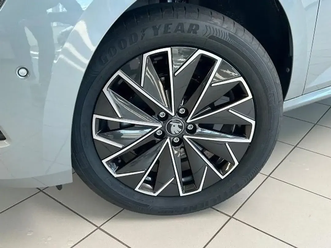 Skoda Kamiq - Thumbnail 11