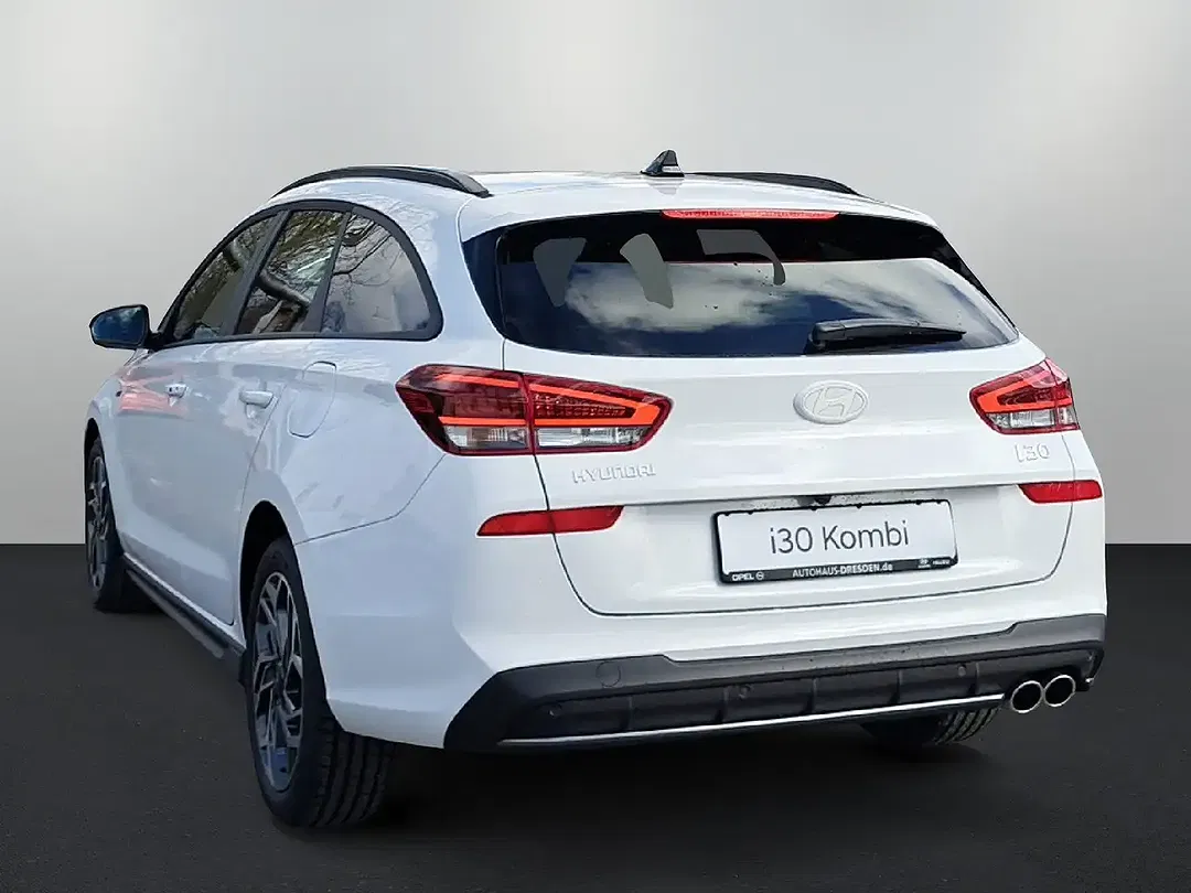 Hyundai i30 - Thumbnail 3