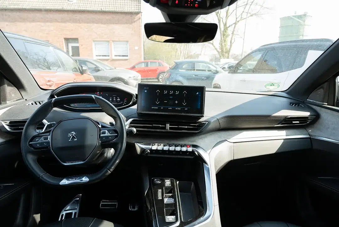 Peugeot 5008 - Thumbnail 3