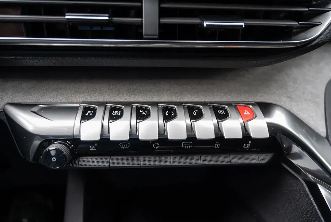 Peugeot 5008 - Thumbnail 7