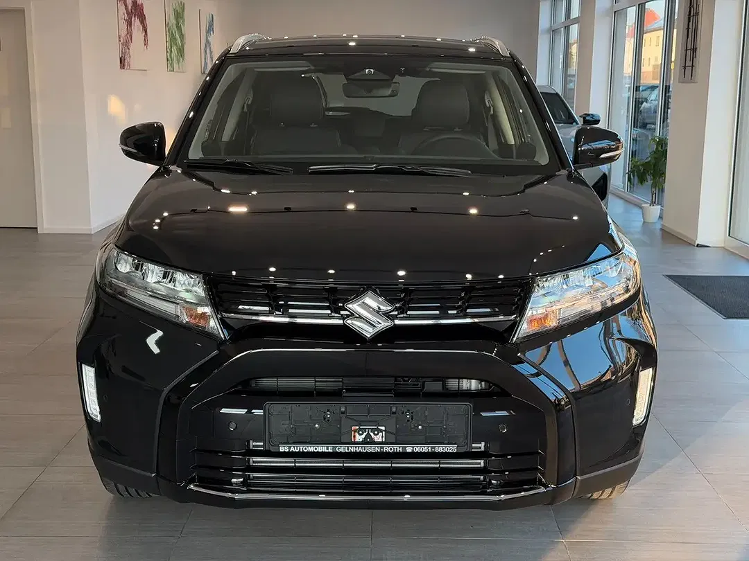 Suzuki Vitara - Thumbnail 4