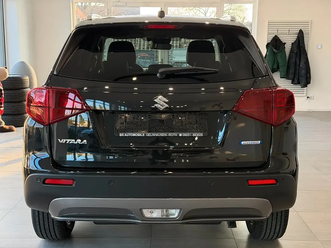 Suzuki Vitara - Thumbnail 6