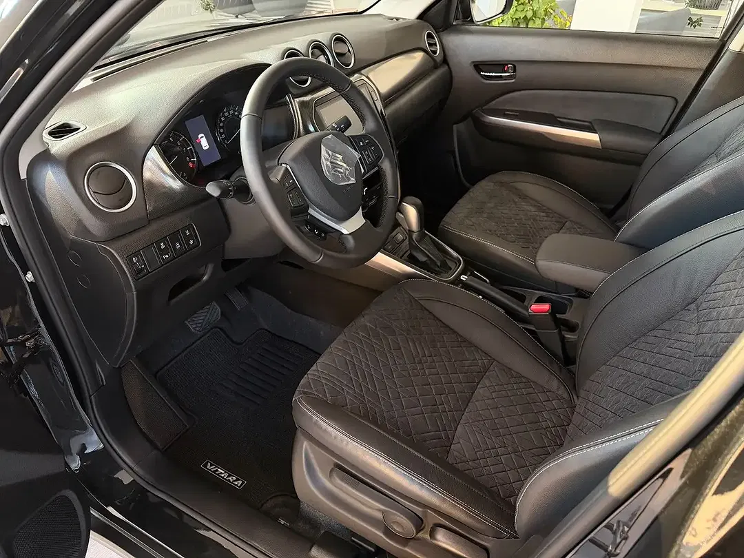 Suzuki Vitara - Thumbnail 8