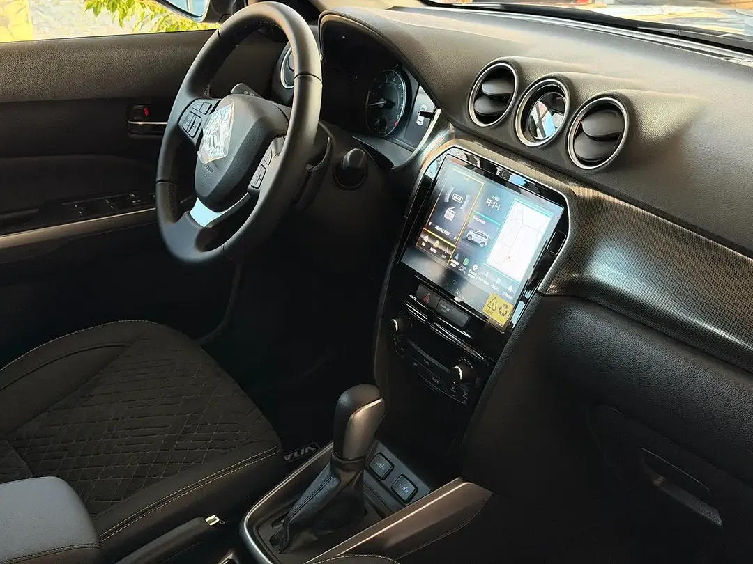 Suzuki Vitara - Thumbnail 9