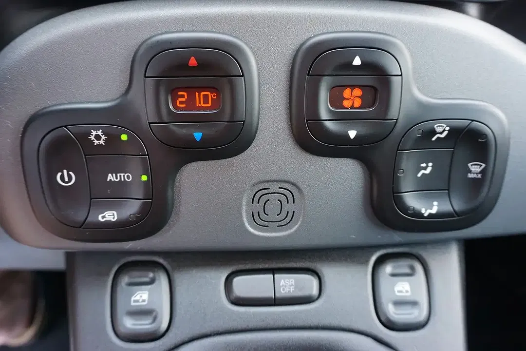Fiat Panda - Thumbnail 11