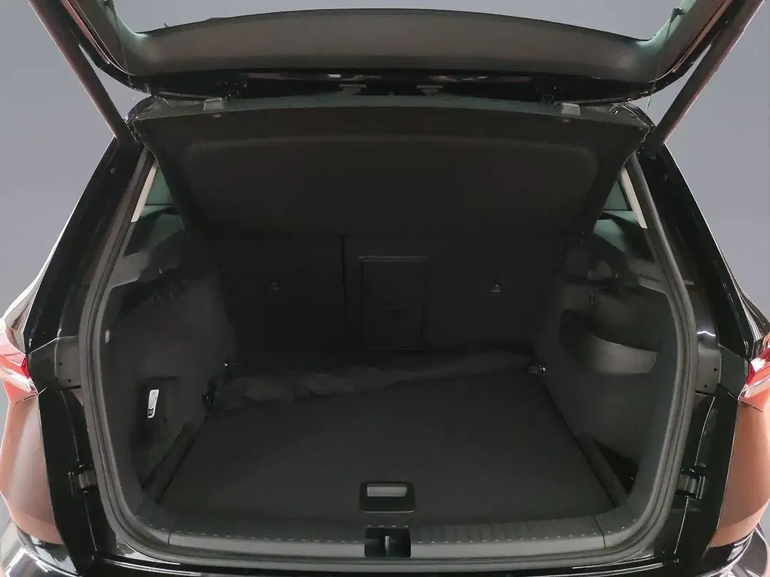 Skoda Karoq - Thumbnail 13