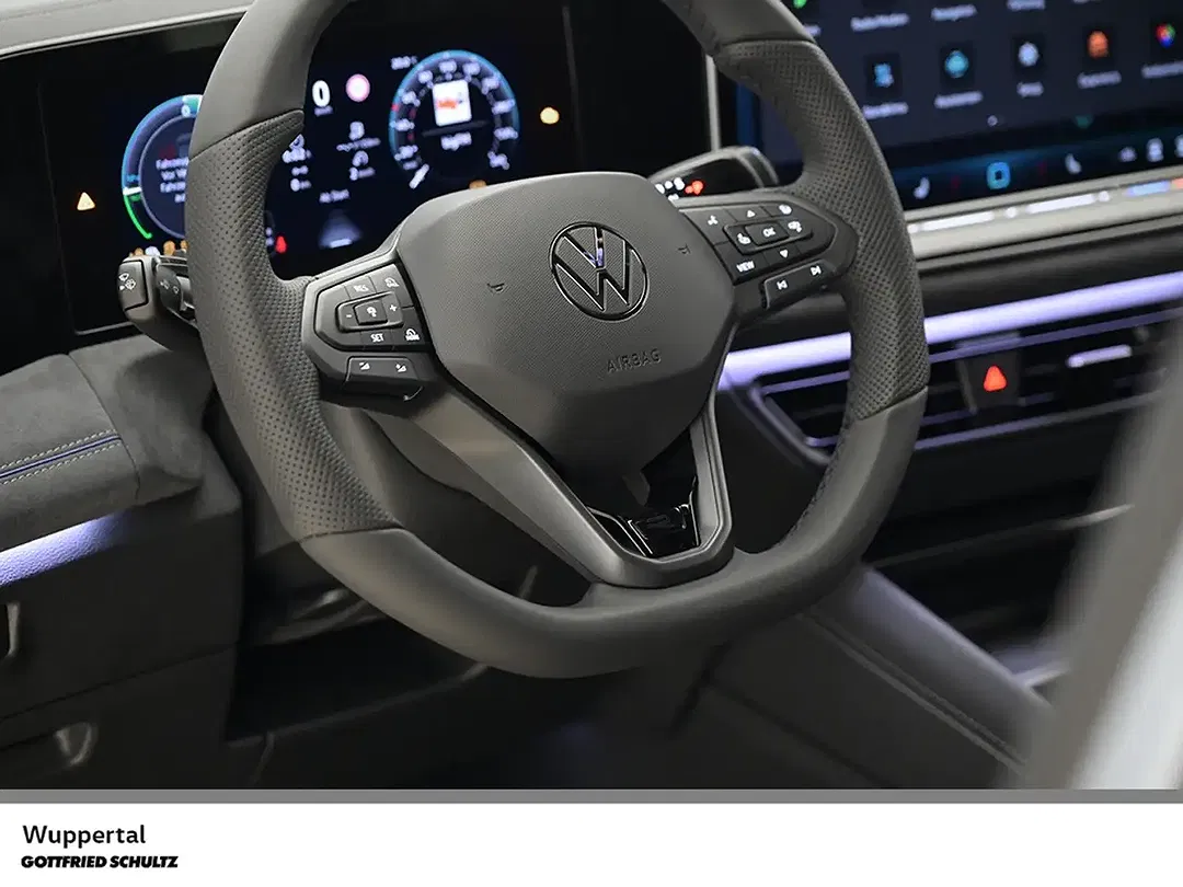 Volkswagen Tiguan - Thumbnail 10