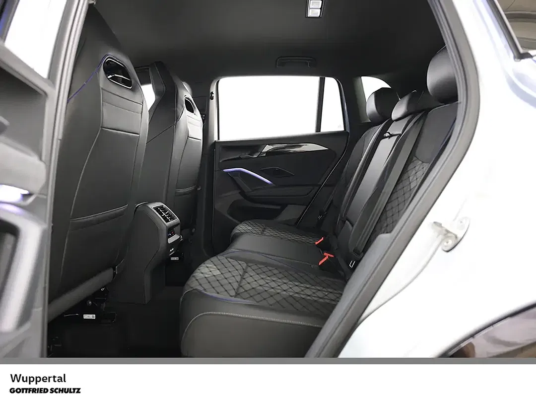 Volkswagen Tiguan - Thumbnail 13