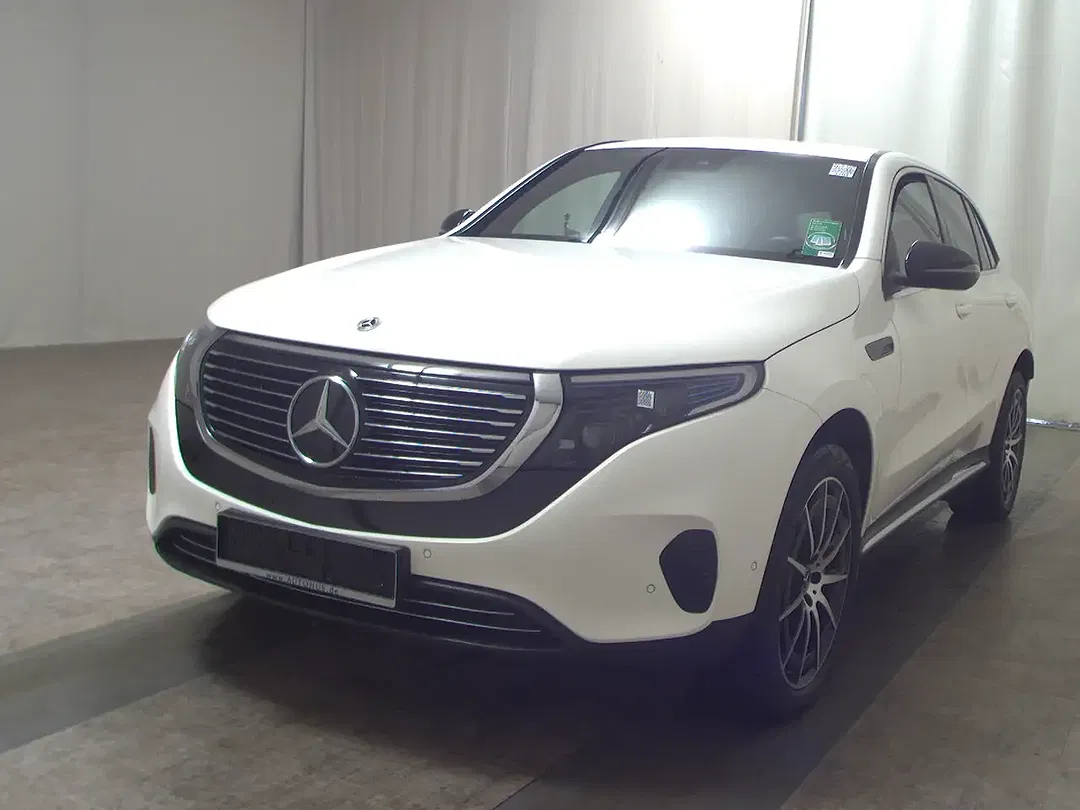 Mercedes-Benz EQC 400 - Thumbnail 2