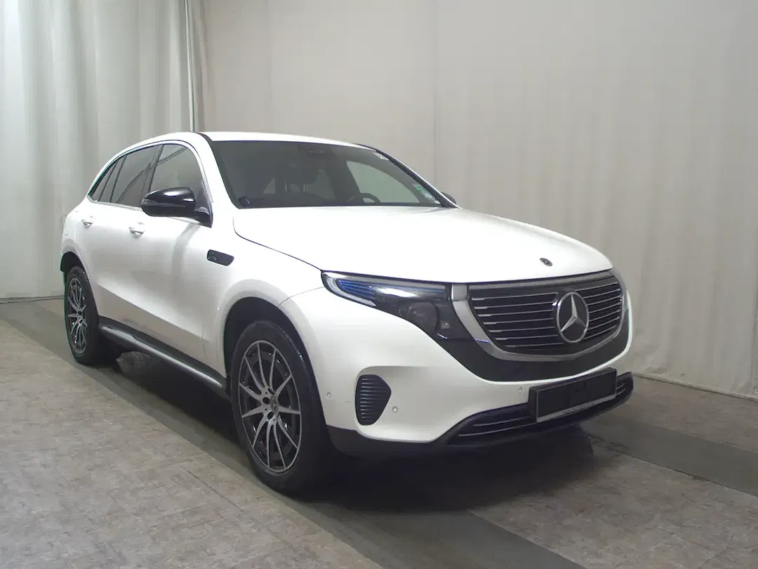 Mercedes-Benz EQC 400 - Thumbnail 3