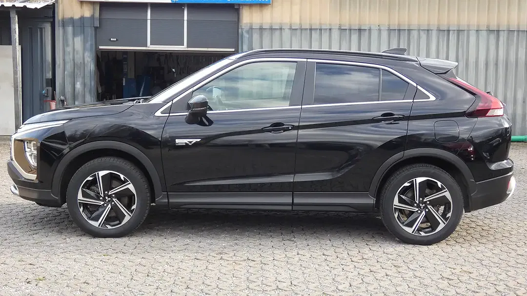 Mitsubishi Eclipse Cross - Thumbnail 4