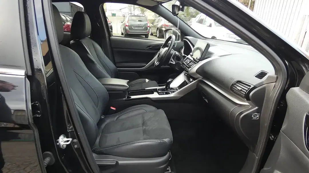 Mitsubishi Eclipse Cross - Thumbnail 8