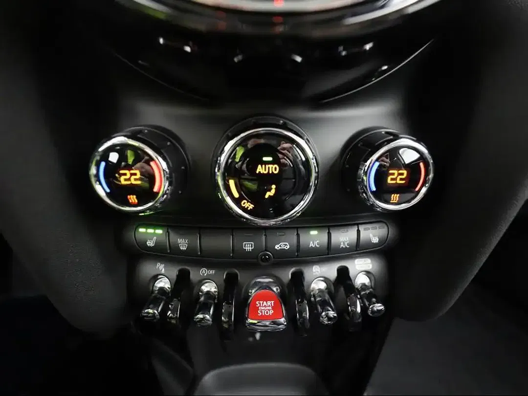 MINI Cooper - Thumbnail 14