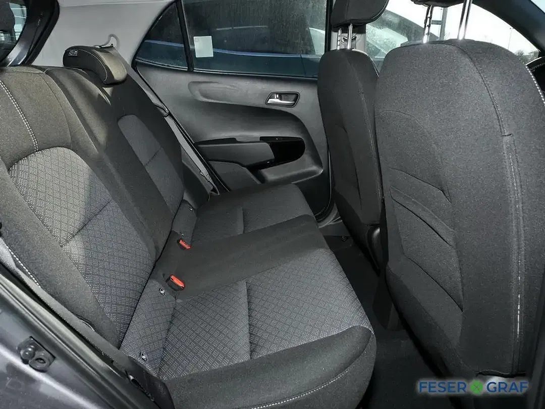 Kia Picanto - Thumbnail 5