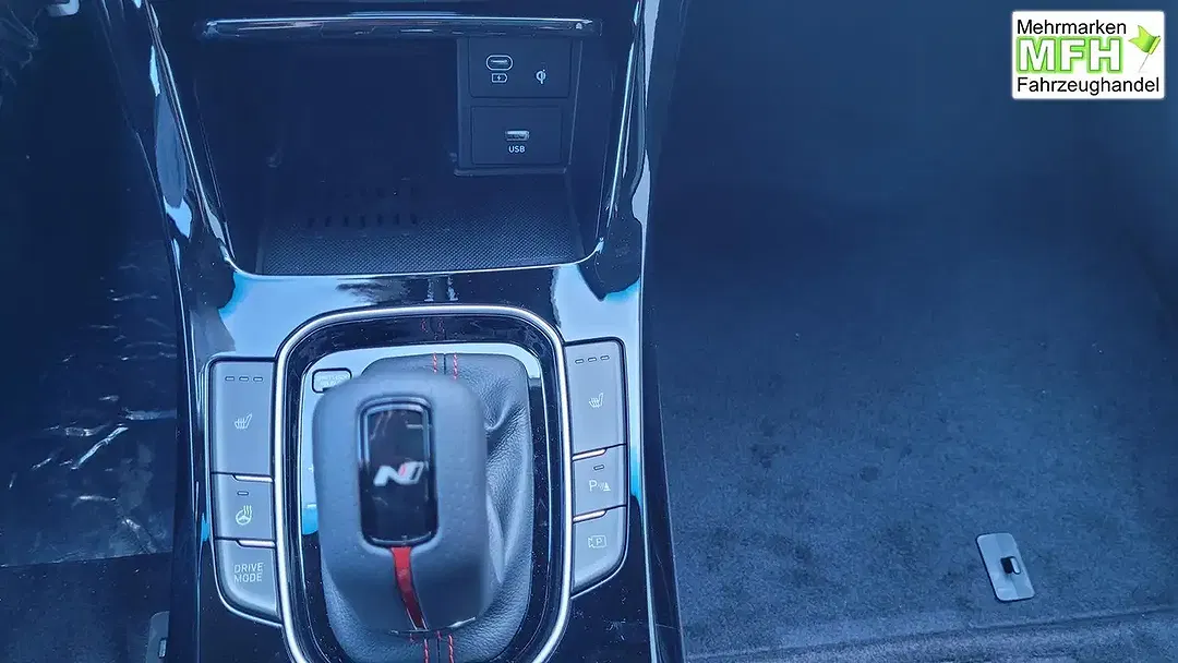 Hyundai i30 - Thumbnail 11