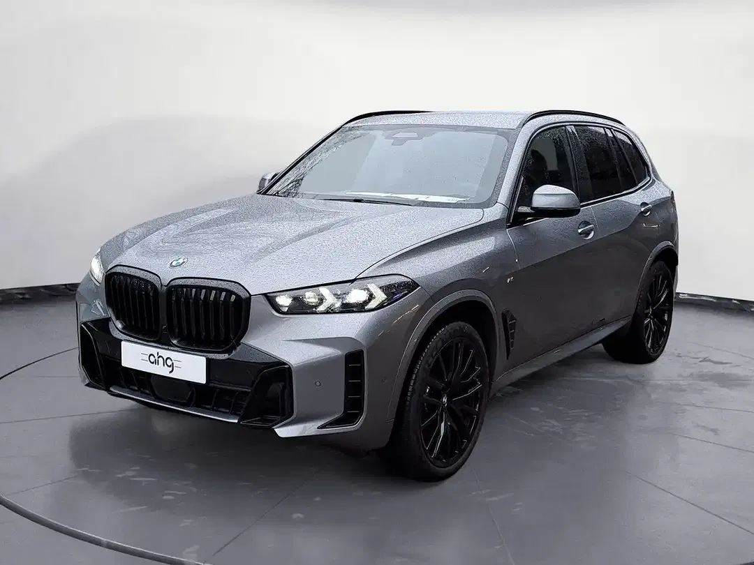 BMW X5 - Thumbnail 1